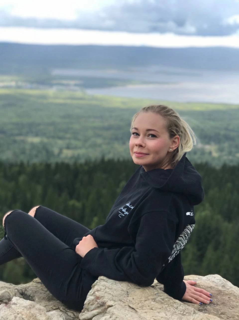 Polina, a member of the Harmonic Circle